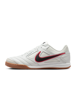 NIKE+GATO.png